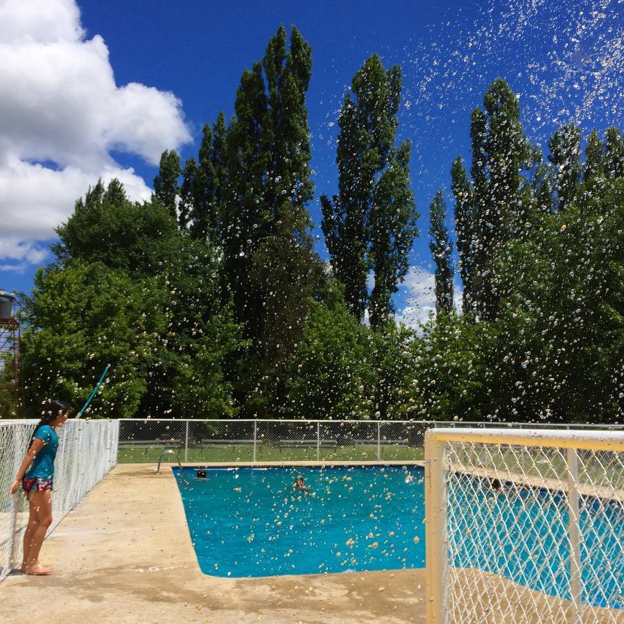 Camping & Hospedaje Rio Laja El Manzano  Zewnętrze zdjęcie
